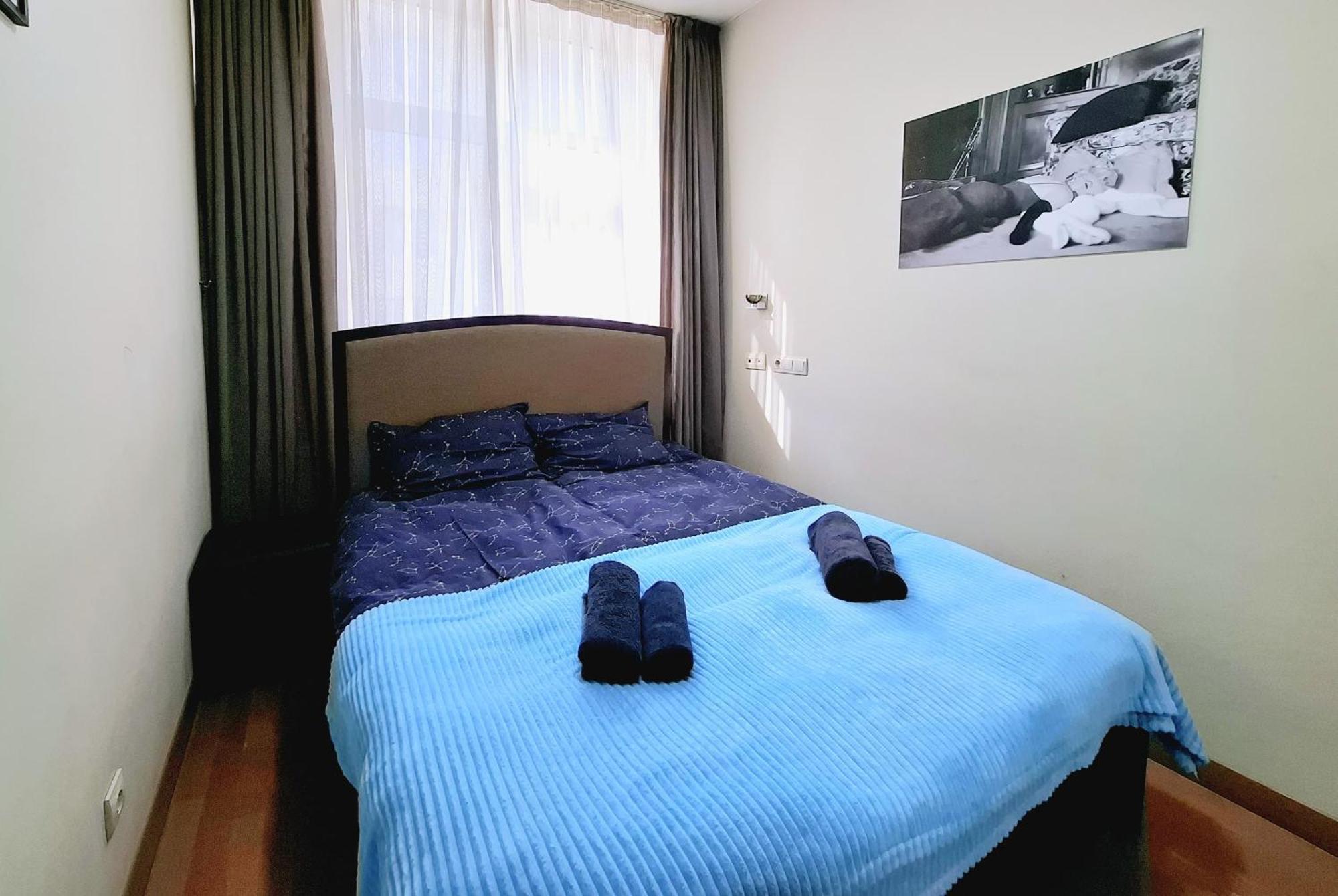 City Center 2Bdr Apartment Near Rustaveli Av. 第比利斯 外观 照片