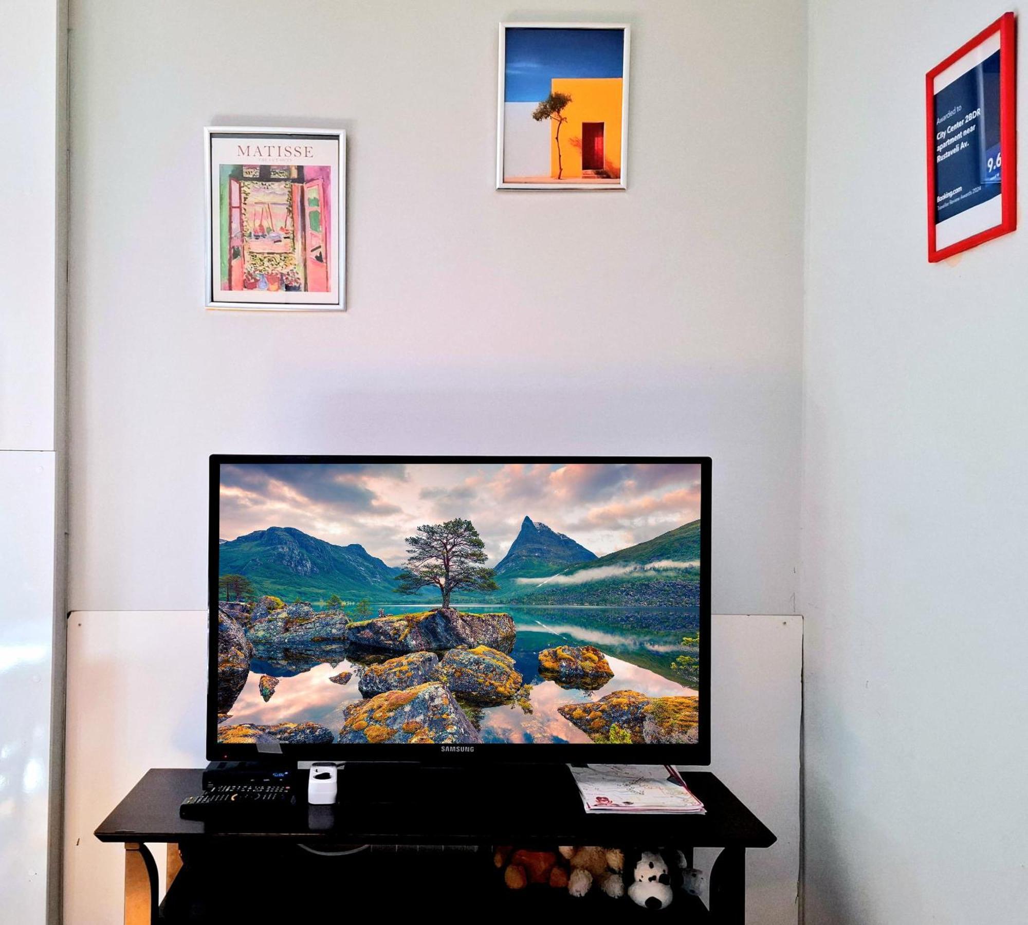 City Center 2Bdr Apartment Near Rustaveli Av. 第比利斯 外观 照片